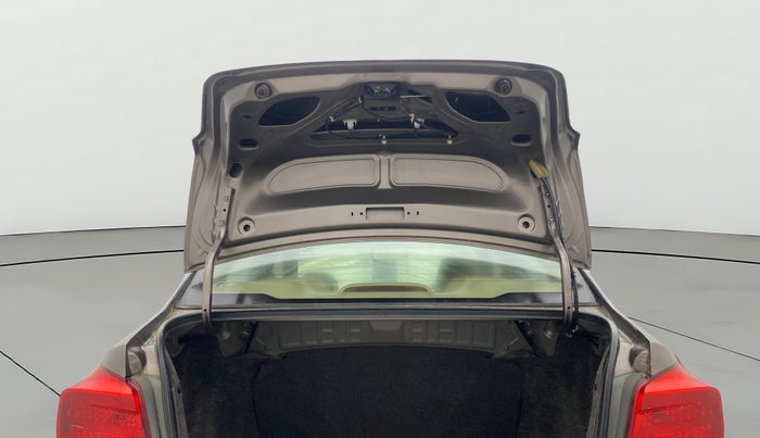 2014 Honda Amaze 1.2L I-VTEC VX AT, Petrol, Automatic, 1,00,402 km, Boot Door Open