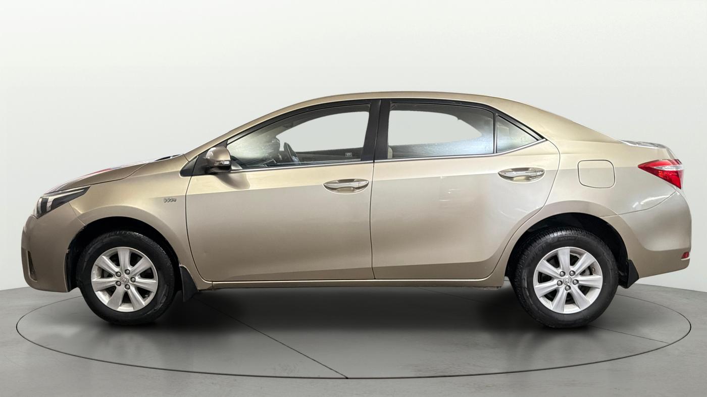 2015 Toyota Corolla Altis G PETROL, Petrol, Manual, 34,674 km, Left Side