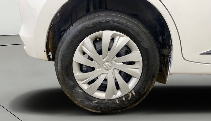 2024 Maruti Swift VXi, Petrol, Manual, 41,995 km, Right Rear Wheel