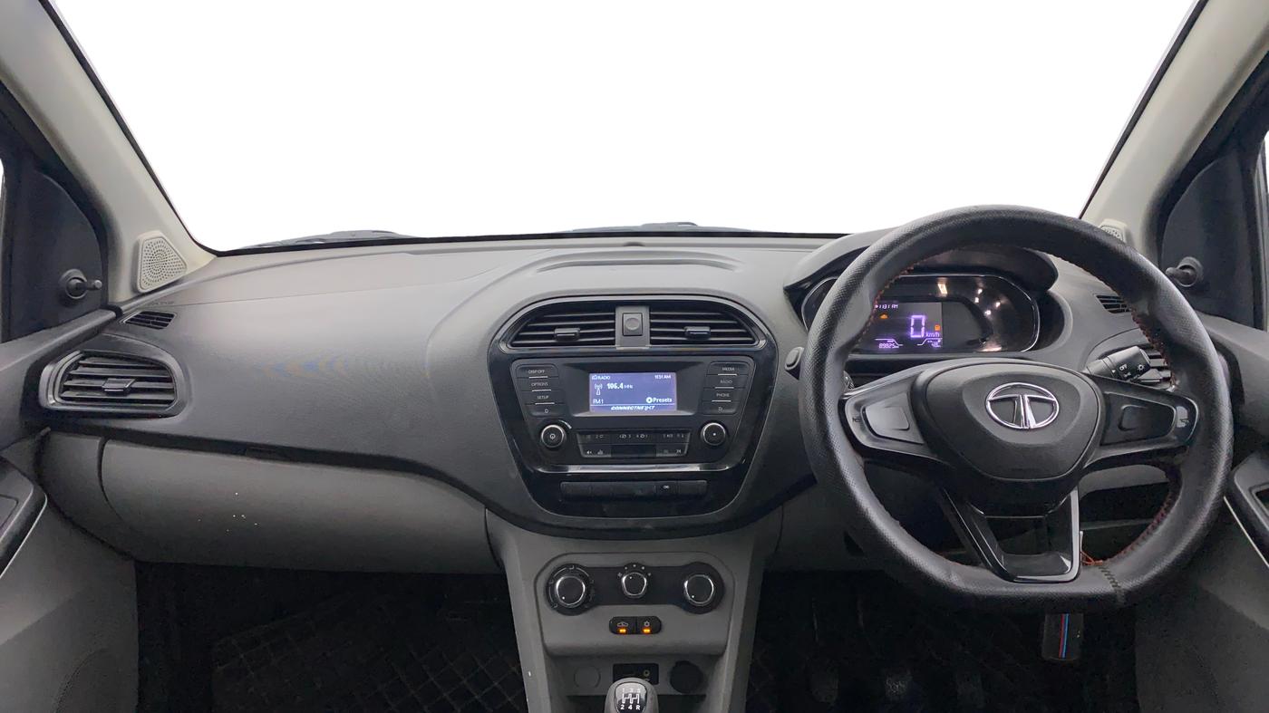 2022 Tata Tiago XM CNG, CNG, Manual, 90,117 km, Dashboard