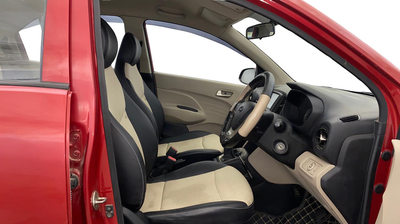 2018 Hyundai NEW SANTRO SPORTZ MT, Petrol, Manual, 38,094 km, Right Side Front Door Cabin