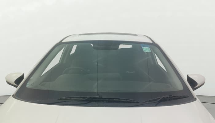 2022 Hyundai NEW I20 ASTA (O) 1.2 MT, Petrol, Manual, 34,455 km, Front Windshield