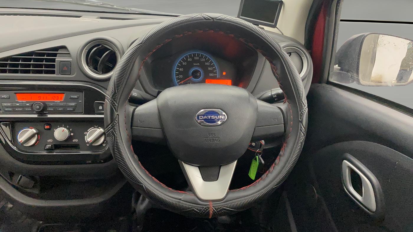 2019 Datsun Redi Go S 1.0 AMT, Petrol, Automatic, 17,902 km, Steering Wheel Close Up