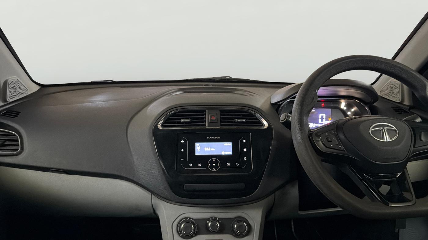 2023 Tata Tiago XT PETROL, Petrol, Manual, 50,617 km, Air Conditioner