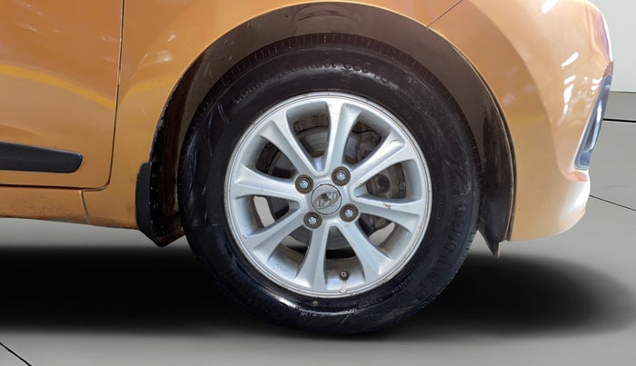 2014 Hyundai Grand i10 ASTA 1.2 KAPPA VTVT, Petrol, Manual, 1,05,938 km, Right Front Wheel