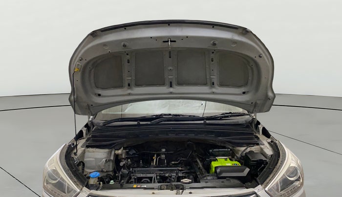 2017 Hyundai Creta SX PLUS 1.6 PETROL, Petrol, Manual, 70,673 km, Open Bonet