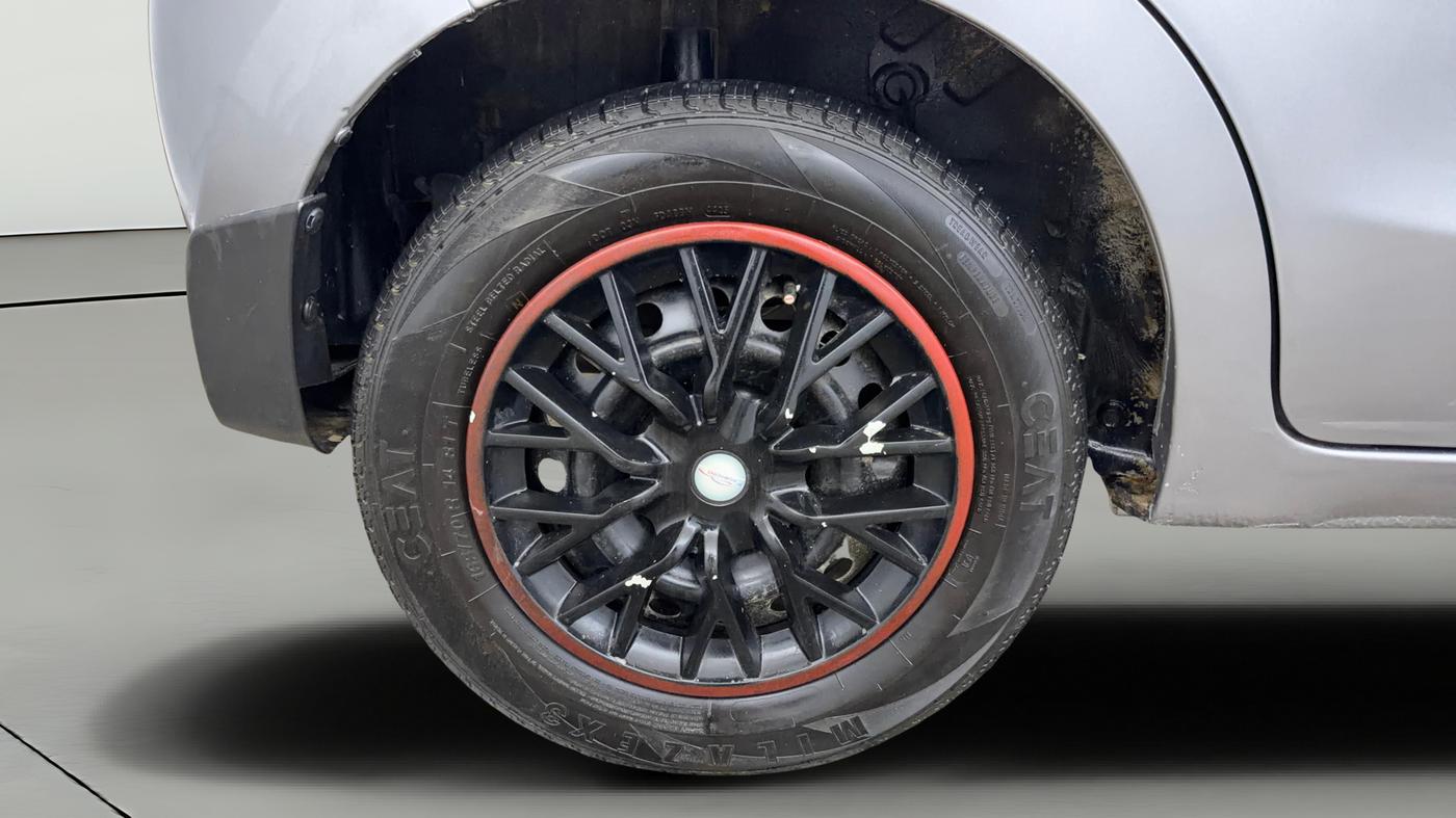 2019 Maruti Celerio VXI CNG, CNG, Manual, 67,362 km, Right Rear Wheel