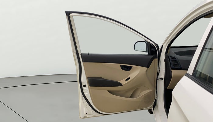 2014 Hyundai Eon ERA +, Petrol, Manual, 70,479 km, LHS Front Door