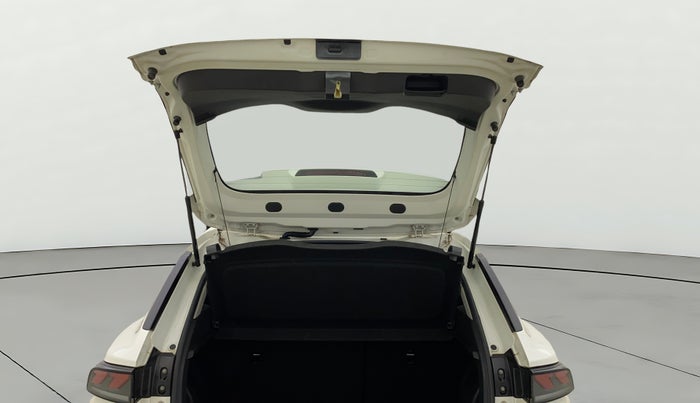 2023 Maruti FRONX DELTA PLUS 1.2MT, Petrol, Manual, 14,933 km, Boot Door Open