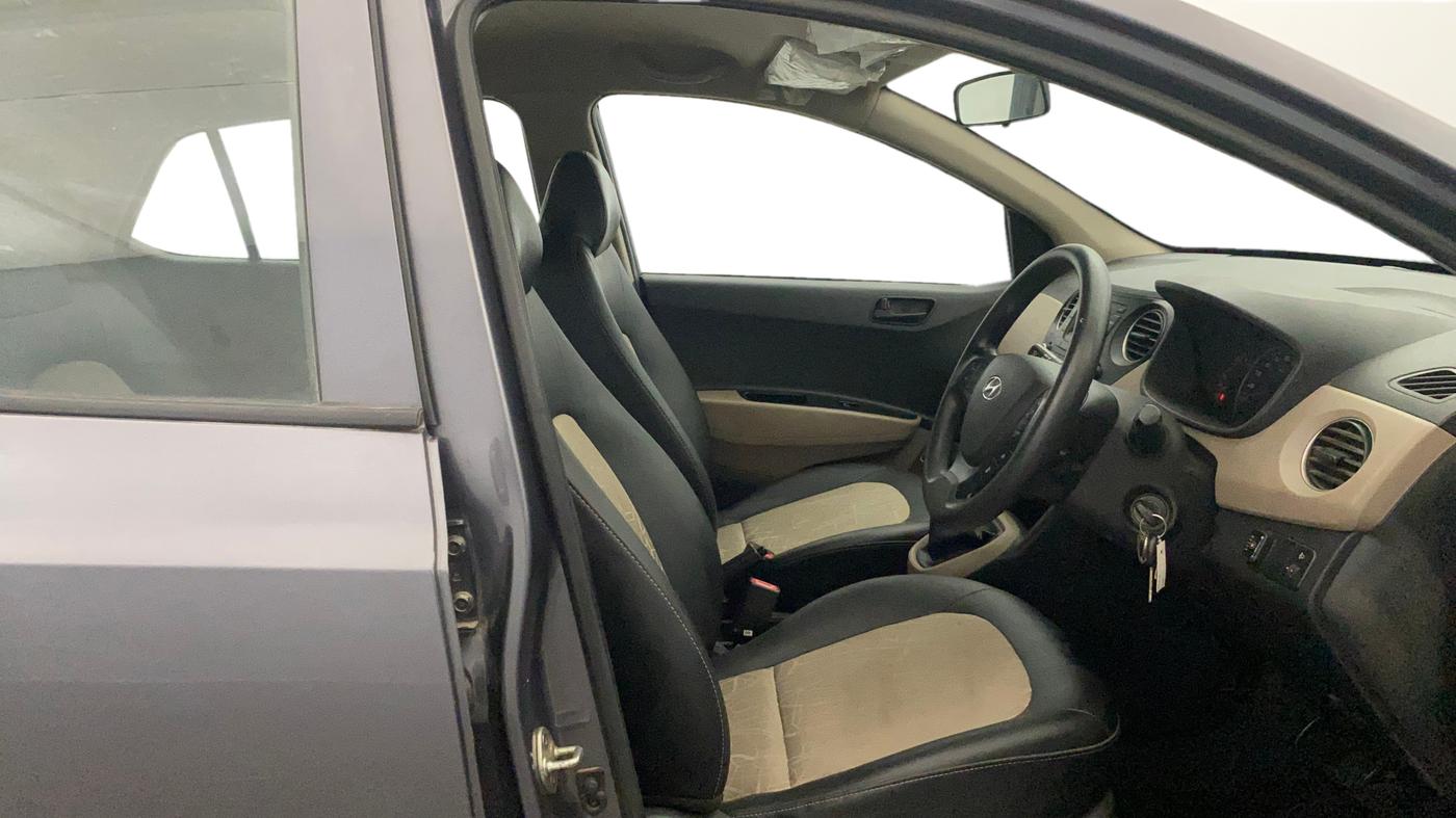 2018 Hyundai Grand i10 MAGNA 1.2 KAPPA VTVT, CNG, Manual, 63,584 km, Right Side Front Door Cabin
