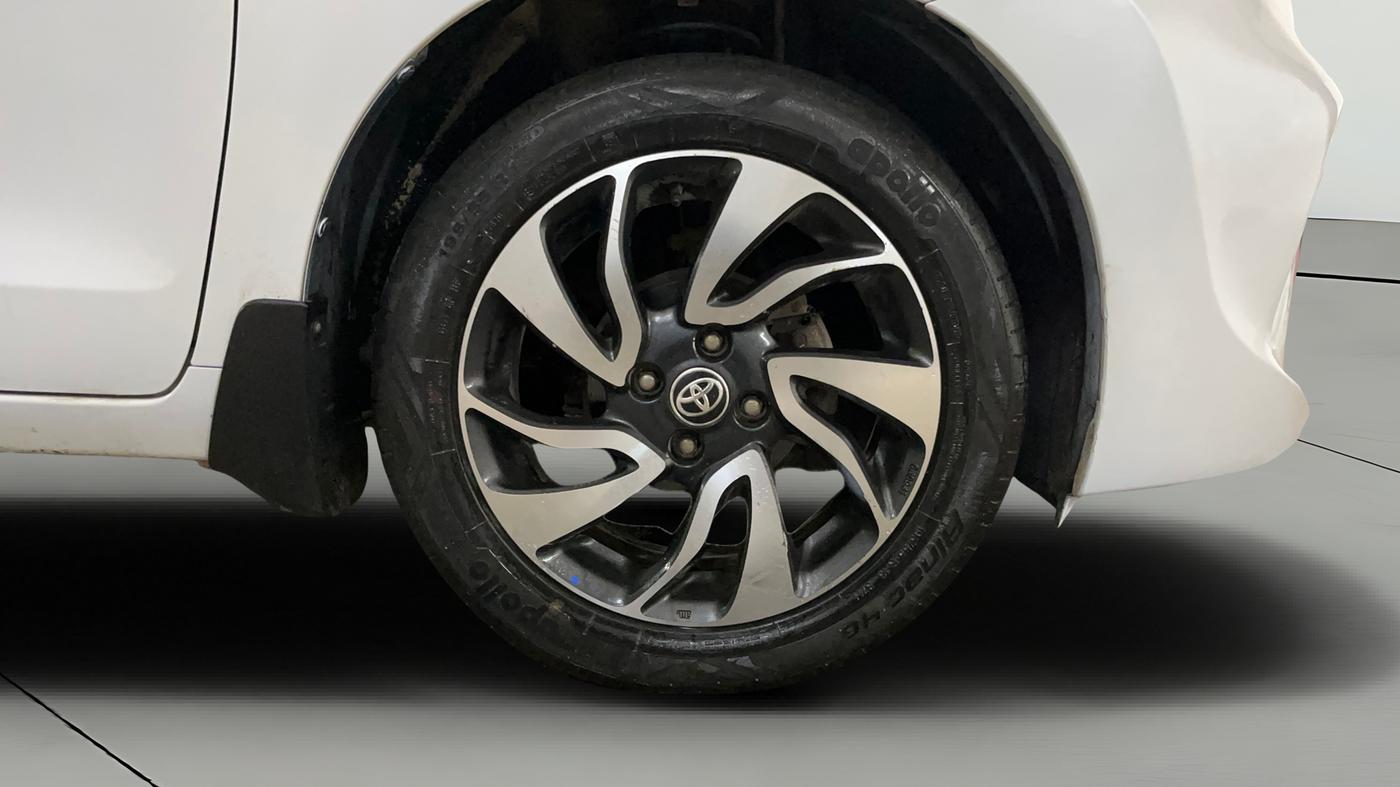 2020 Toyota Glanza G, Petrol, Manual, 51,138 km, Right Front Wheel