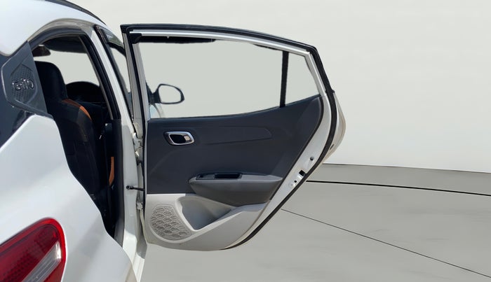 2021 Hyundai GRAND I10 NIOS ASTA AMT 1.2 KAPPA VTVT, Petrol, Automatic, 50,766 km, RHS Rear Door