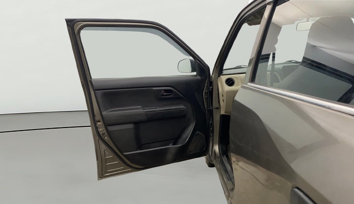 2022 Maruti New Wagon-R LXI CNG (O) 1.0, CNG, Manual, 68,657 km, LHS Front Door