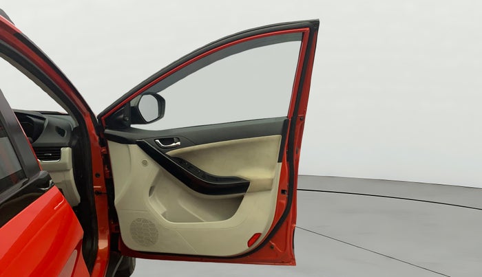 2021 Tata NEXON XZ PETROL, Petrol, Manual, 22,607 km, RHS Front Door