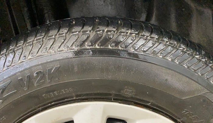 2017 Maruti Swift Dzire VXI (O), Petrol, Manual, 31,969 km, Right Rear Tyre Tread