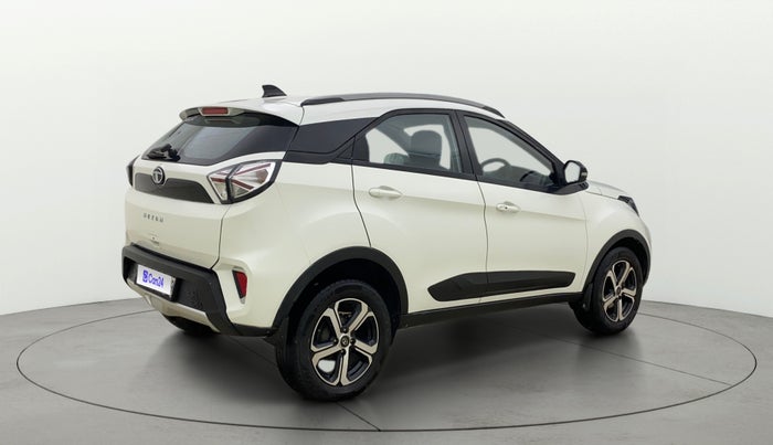 2022 Tata NEXON XZA PLUS DIESEL, Diesel, Automatic, 1,00,079 km, Right Back Diagonal