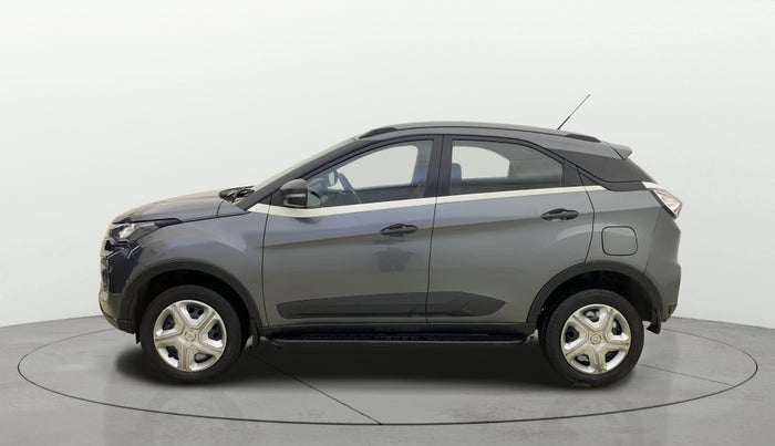 2023 Tata NEXON XMA PETROL, Petrol, Automatic, 30,496 km, Left Side