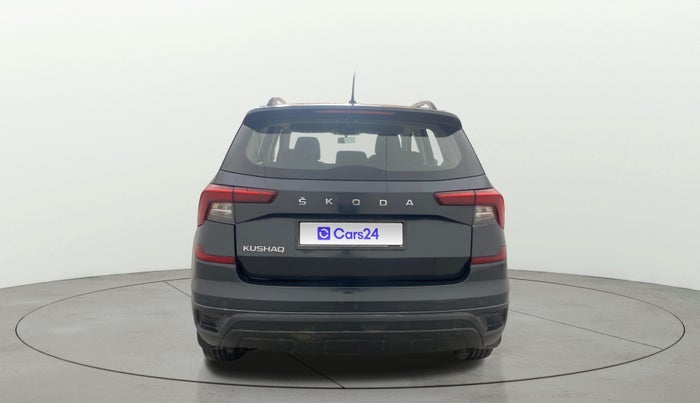 2021 Skoda KUSHAQ ACTIVE 1.0L TSI MT, Petrol, Manual, 50,664 km, Back/Rear