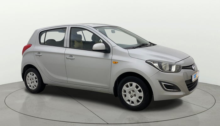 2013 Hyundai i20 MAGNA 1.4 CRDI, Diesel, Manual, 85,355 km, Right Front Diagonal