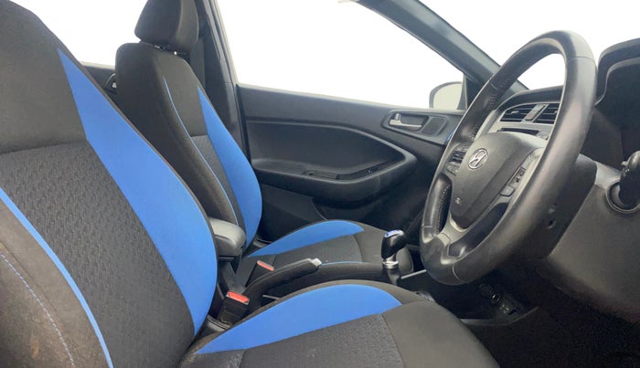 2018 Hyundai i20 Active 1.2 SX, Petrol, Manual, 18,544 km, Right Side Front Door Cabin