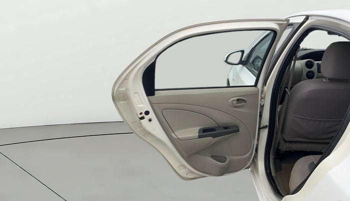 2014 Toyota Etios G, Petrol, Manual, 26,781 km, LHS Rear Door