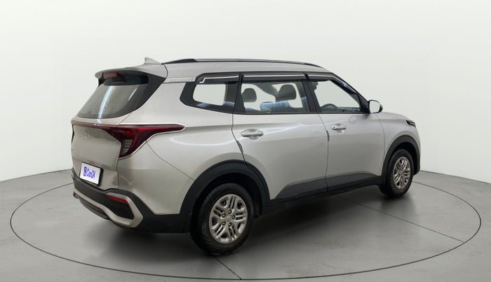 2022 KIA CARENS PRESTIGE 1.5 PETROL 7 STR, CNG, Manual, 14,845 km, Right Back Diagonal