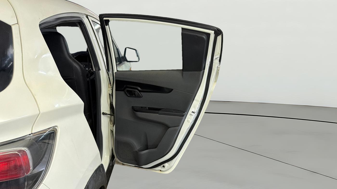 2019 Mahindra KUV 100 NXT K4+ P 6 STR, Petrol, Manual, 47,786 km, RHS Rear Door