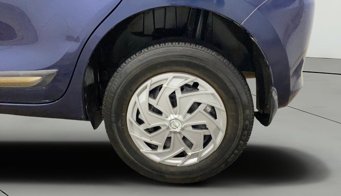 2019 Maruti Swift VXI AMT, Petrol, Automatic, 33,594 km, Left Rear Wheel