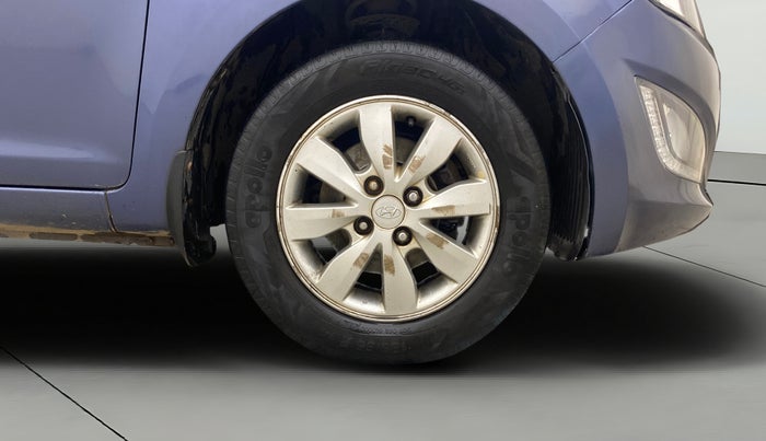 2014 Hyundai i20 SPORTZ 1.2, Petrol, Manual, 83,257 km, Right Front Wheel