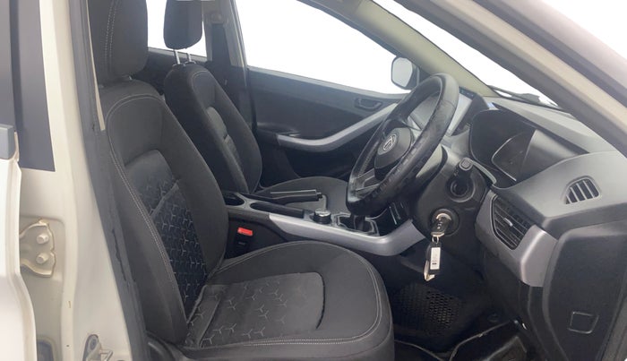 2020 Tata NEXON XM PETROL, Petrol, Manual, 80,137 km, Right Side Front Door Cabin