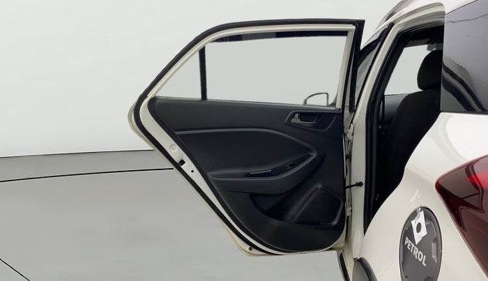 2017 Hyundai i20 Active 1.2 SX, Petrol, Manual, 74,821 km, LHS Rear Door