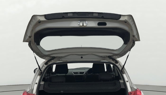 2017 Maruti Swift LXI (O), Petrol, Manual, 29,045 km, Boot Door Open