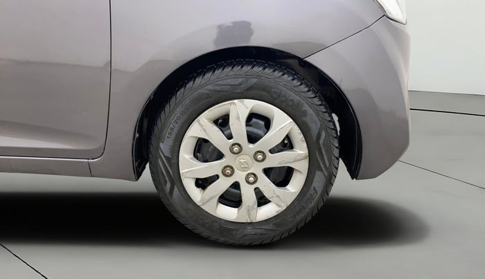 2016 Hyundai Eon MAGNA +, Petrol, Manual, 54,148 km, Right Front Wheel