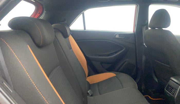 2016 Hyundai i20 Active 1.2 SX, Petrol, Manual, 91,318 km, Right Side Rear Door Cabin