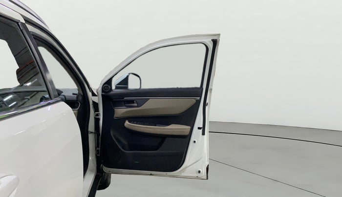 2023 Honda ELEVATE VX MT, Petrol, Manual, 15,538 km, RHS Front Door