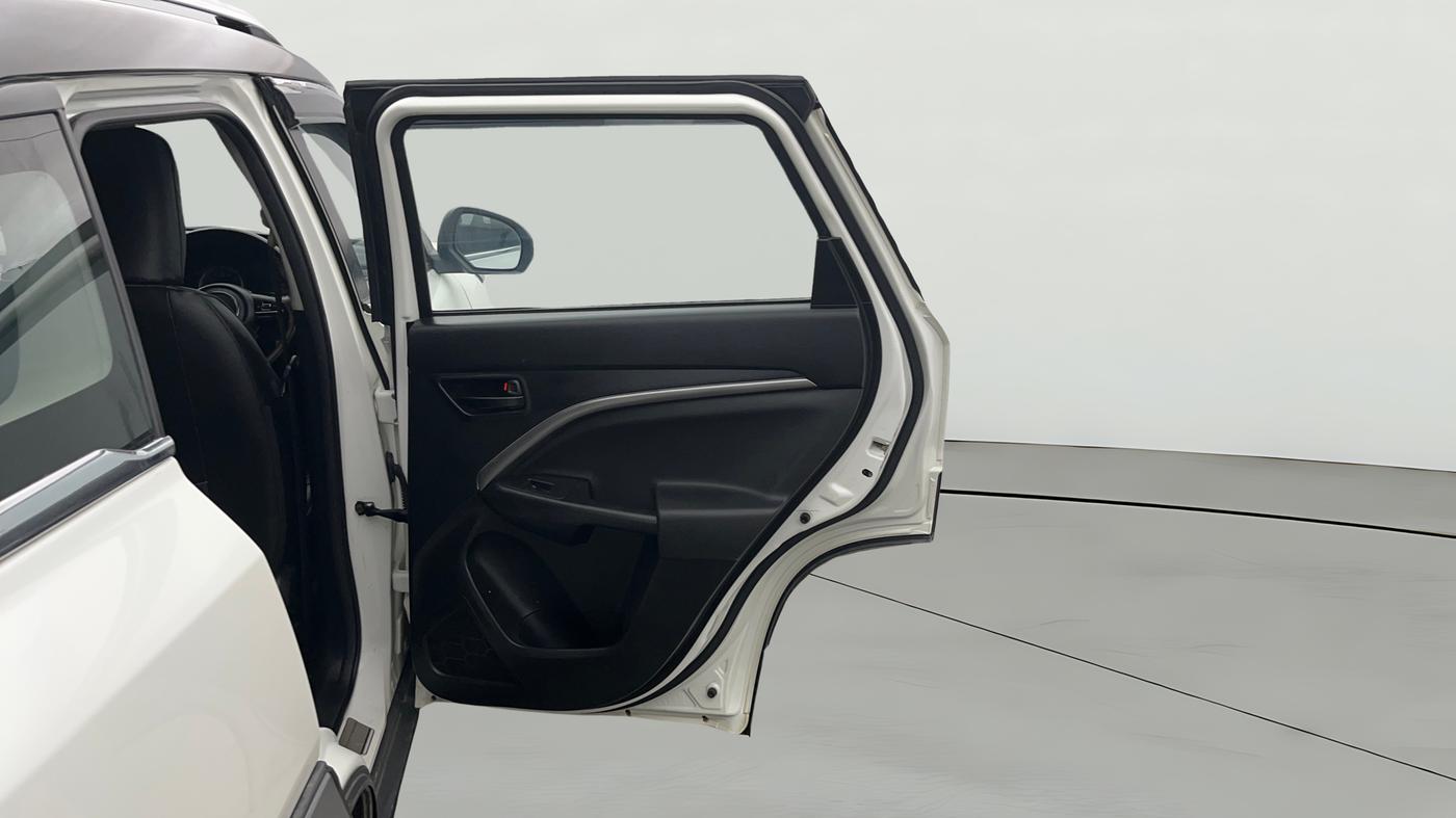 2024 Maruti BREZZA LXI, Petrol, Manual, 18,913 km, RHS Rear Door