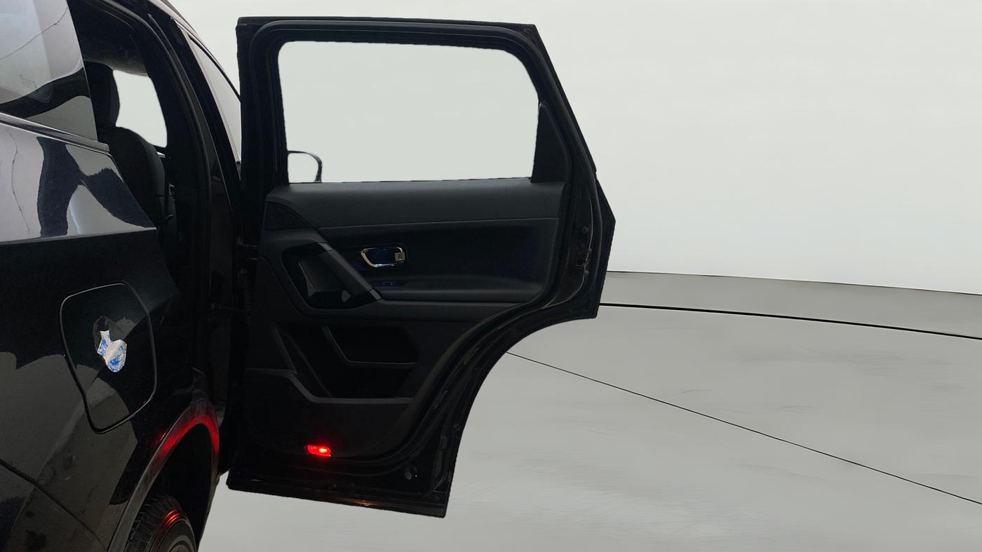 2023 Tata Safari XZA PLUS O DARK EDITION, Diesel, Automatic, 32,661 km, RHS Rear Door