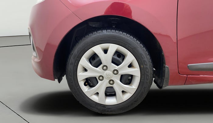 2015 Hyundai Grand i10 SPORTZ 1.2 KAPPA VTVT, Petrol, Manual, 56,866 km, Left Front Wheel