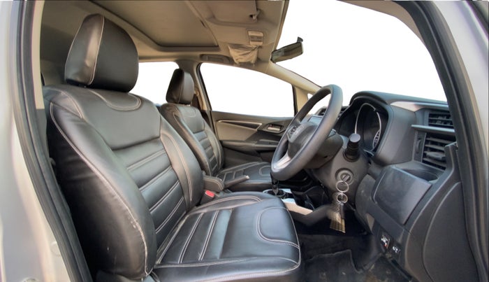 2018 Honda WR-V 1.2L I-VTEC VX MT, CNG, Manual, 33,426 km, Right Side Front Door Cabin