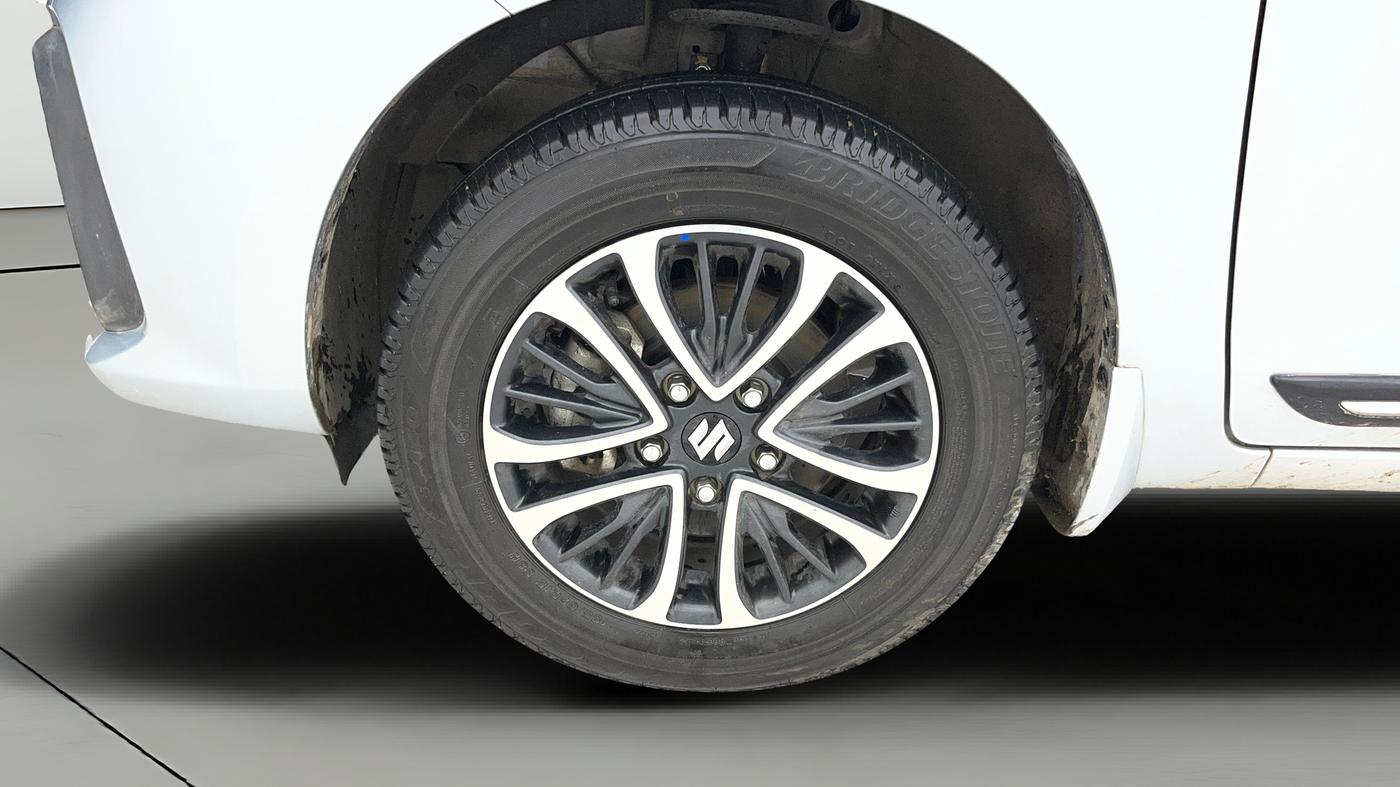 2022 Maruti Ertiga ZXI SHVS, Petrol, Manual, 9,916 km, Left Front Wheel