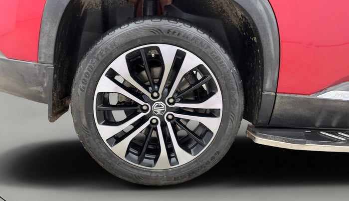 2022 MG HECTOR SHARP 1.5 PETROL CVT, Petrol, Automatic, 20,188 km, Right Rear Wheel