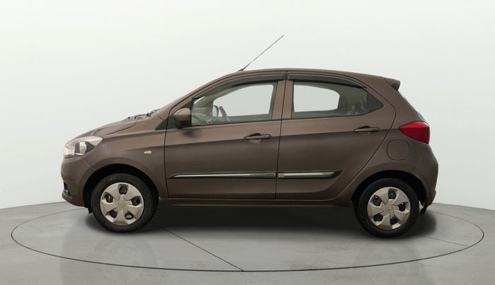 2017 Tata Tiago XT PETROL, CNG, Manual, 93,663 km, Left Side