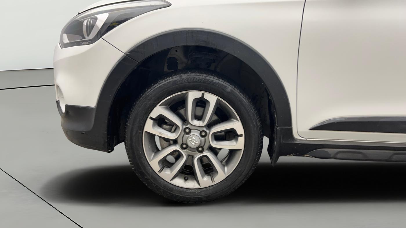 2017 Hyundai i20 Active 1.2 SX, Petrol, Manual, 71,280 km, Left Front Wheel