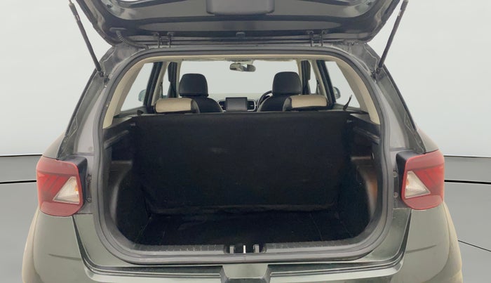 2021 Hyundai VENUE SX 1.5 CRDI, Diesel, Manual, 39,024 km, Boot Open Zoomed View