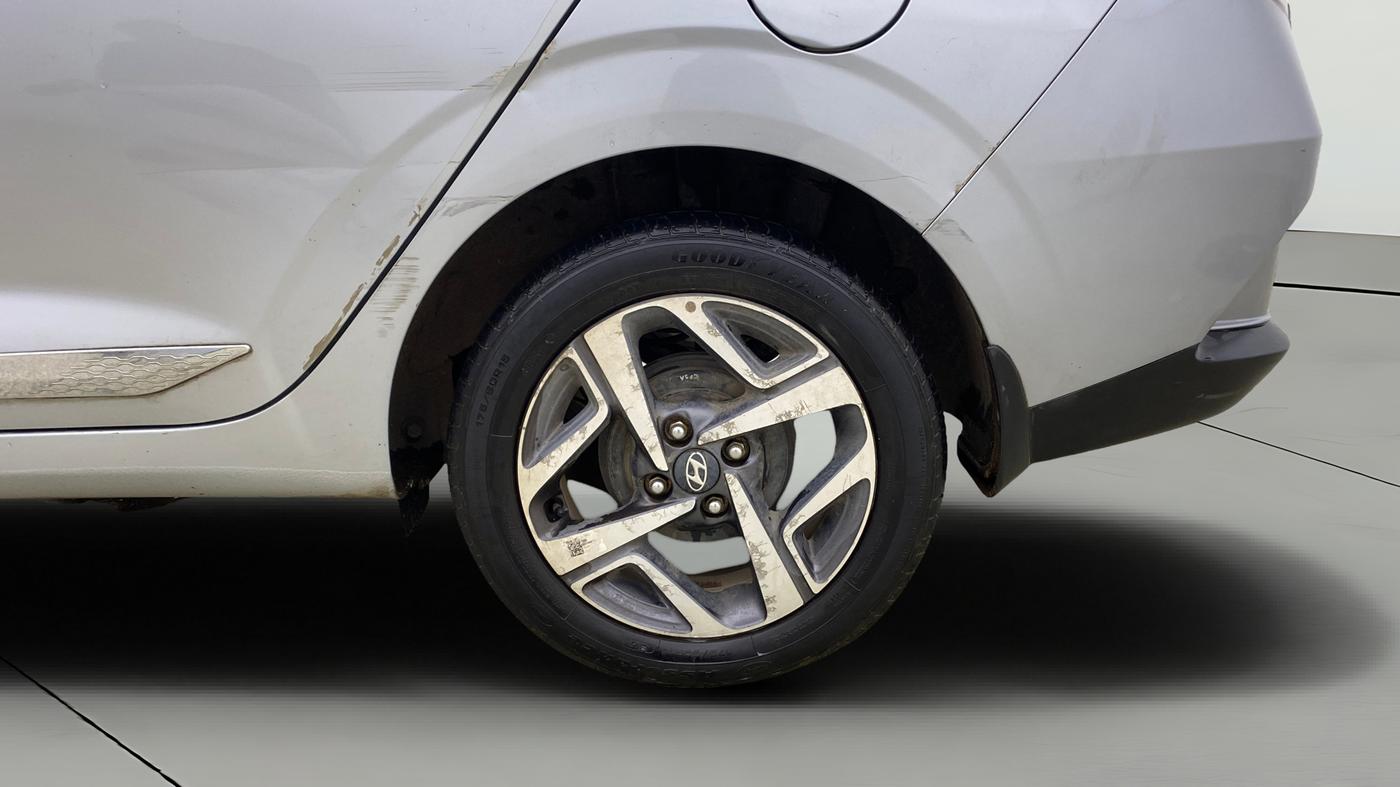 2022 Hyundai AURA SX PLUS 1.2 AMT, Petrol, Automatic, 29,897 km, Left Rear Wheel