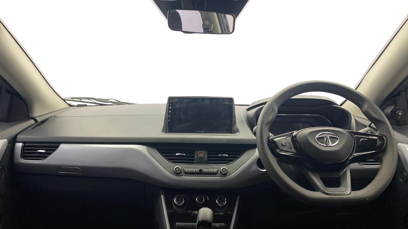 2021 Tata NEXON XMA SUNROOF PETROL, Petrol, Automatic, 45,261 km, Dashboard