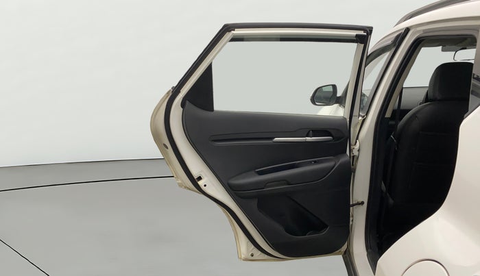 2021 KIA SONET HTK PLUS 1.5 AT, Diesel, Automatic, 83,619 km, LHS Rear Door