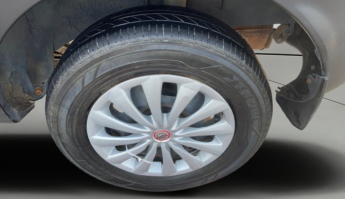 2022 Renault TRIBER RXT AMT, Petrol, Automatic, 71,621 km, Left Rear Wheel