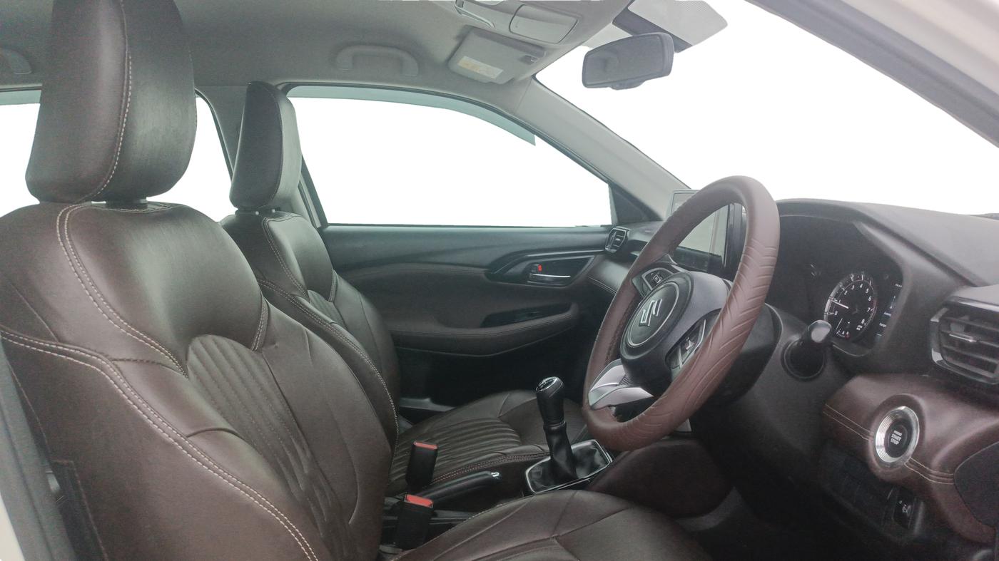2023 Maruti Grand Vitara ZETA SMART HYBRID, Petrol, Manual, 75,975 km, Right Side Front Door Cabin