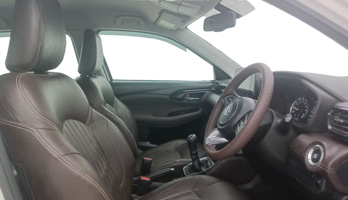 2023 Maruti Grand Vitara ZETA SMART HYBRID, Petrol, Manual, 75,975 km, Right Side Front Door Cabin